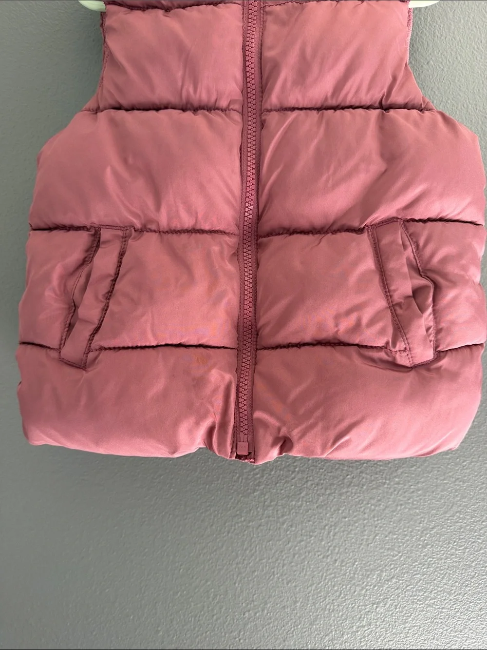 Old Navy Puffer Vest